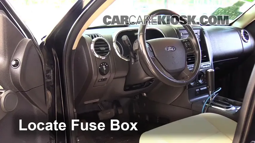 2008 Ford Explorer Sport Trac XLT 4.0L V6 Fuse (Interior) Check